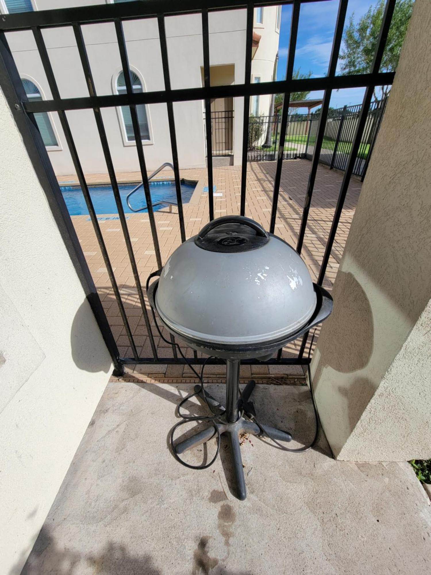 Modern, Private, Smart 4 Bedroom Condo In Desirable Location In Mcallen With Pool! ภายนอก รูปภาพ