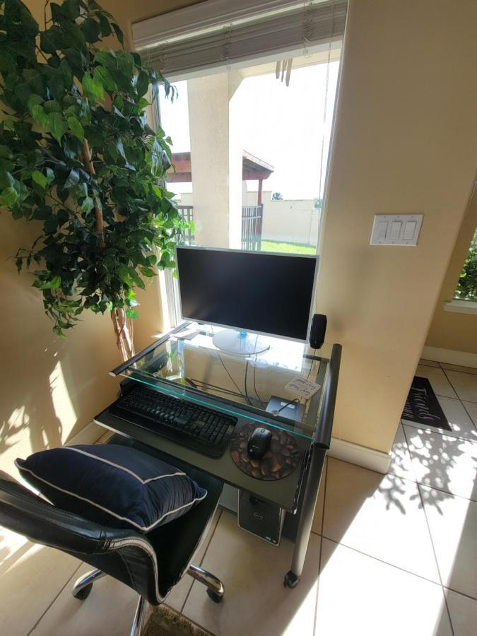 Modern, Private, Smart 4 Bedroom Condo In Desirable Location In Mcallen With Pool! ภายนอก รูปภาพ